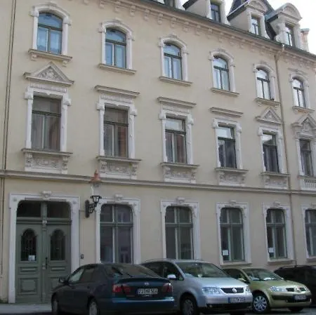 Alberthof Apartment *
